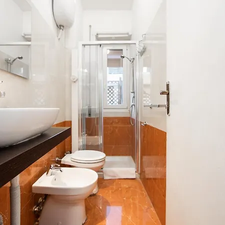 Casa de hóspedes L'imperiale Romatrastevere 3*
