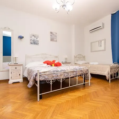 Casa de hóspedes L'imperiale Romatrastevere 3*